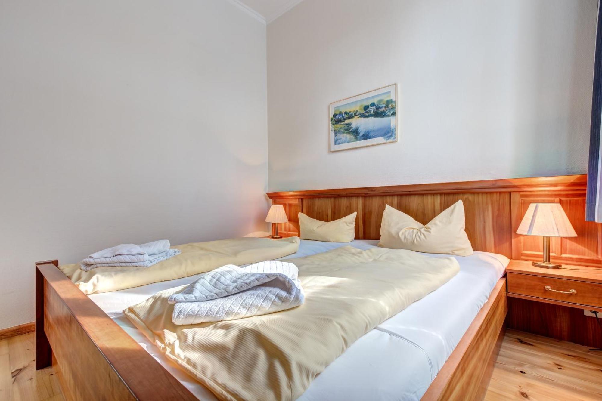 Villa Ahlbeck - Ferienwohnung Kuehlungsborn Heringsdorf  Ngoại thất bức ảnh